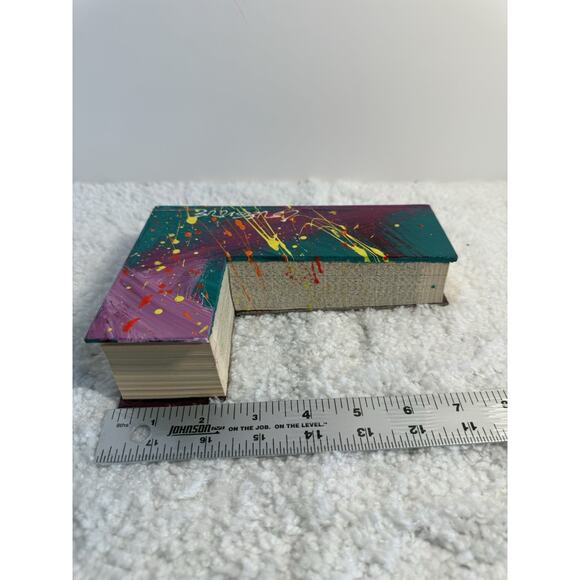 LEOMA LOVEGROVE Painted and Autographed Letter “L”Book. FL Artist One Of A Kind - Picture 5 of 5